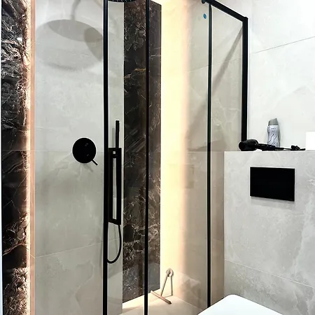 Laciarska 59 3 - 200m Main Square - Self Check-in 20h - Balcony 아파트 *