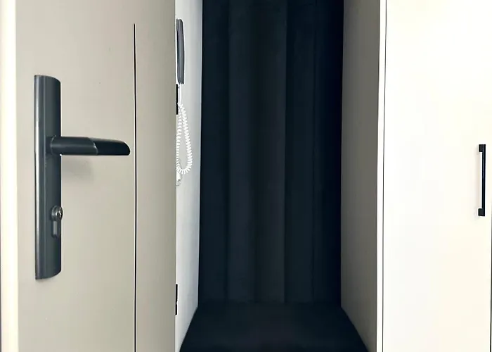 Laciarska 59 3 - 200m Main Square - Self Check-in 20h - Balcony 아파트 브로츠와프