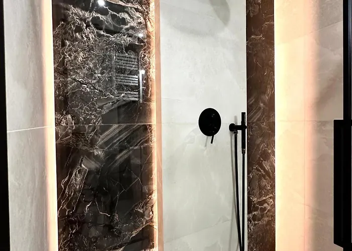 Laciarska 59 3 - 200m Main Square - Self Check-in 20h - Balcony 아파트 *